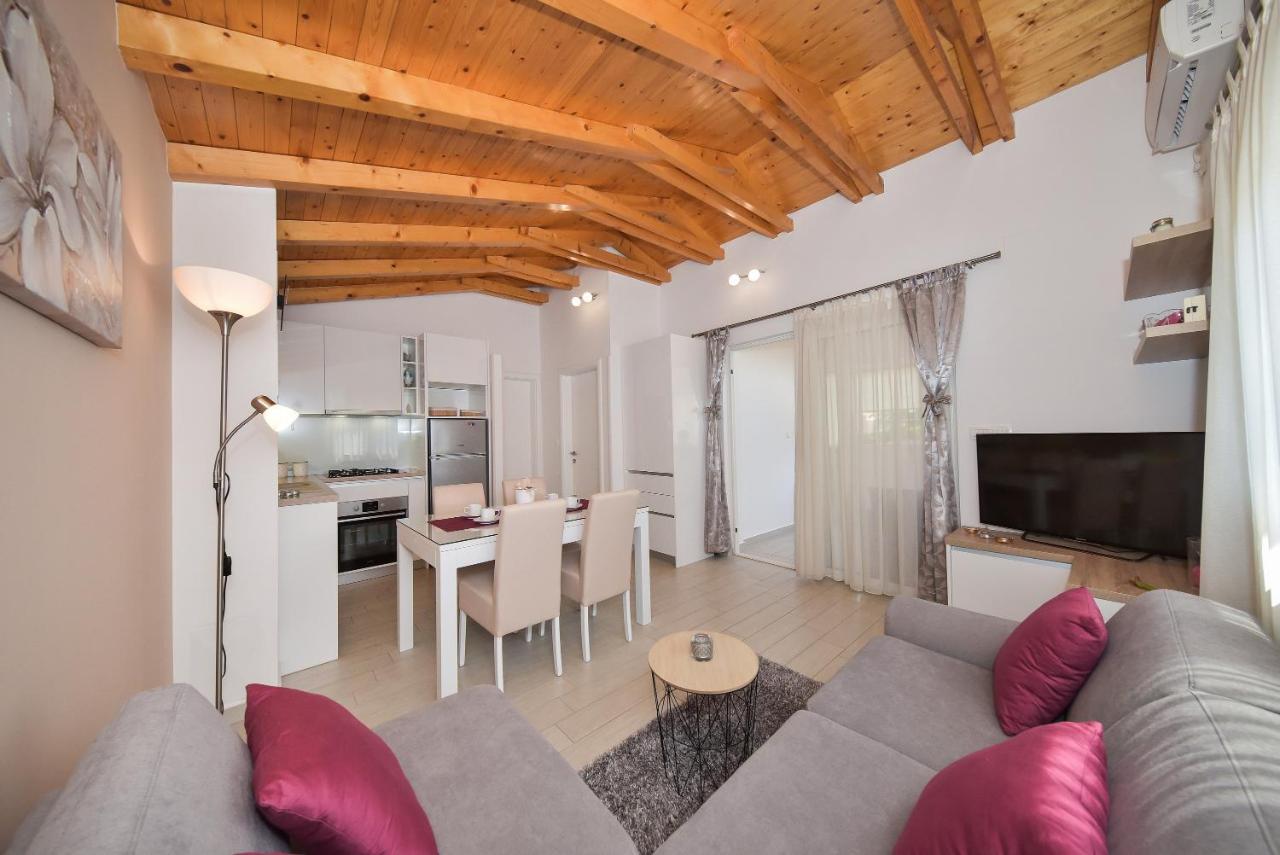 Apartment Irena Posedarje Zewnętrze zdjęcie
