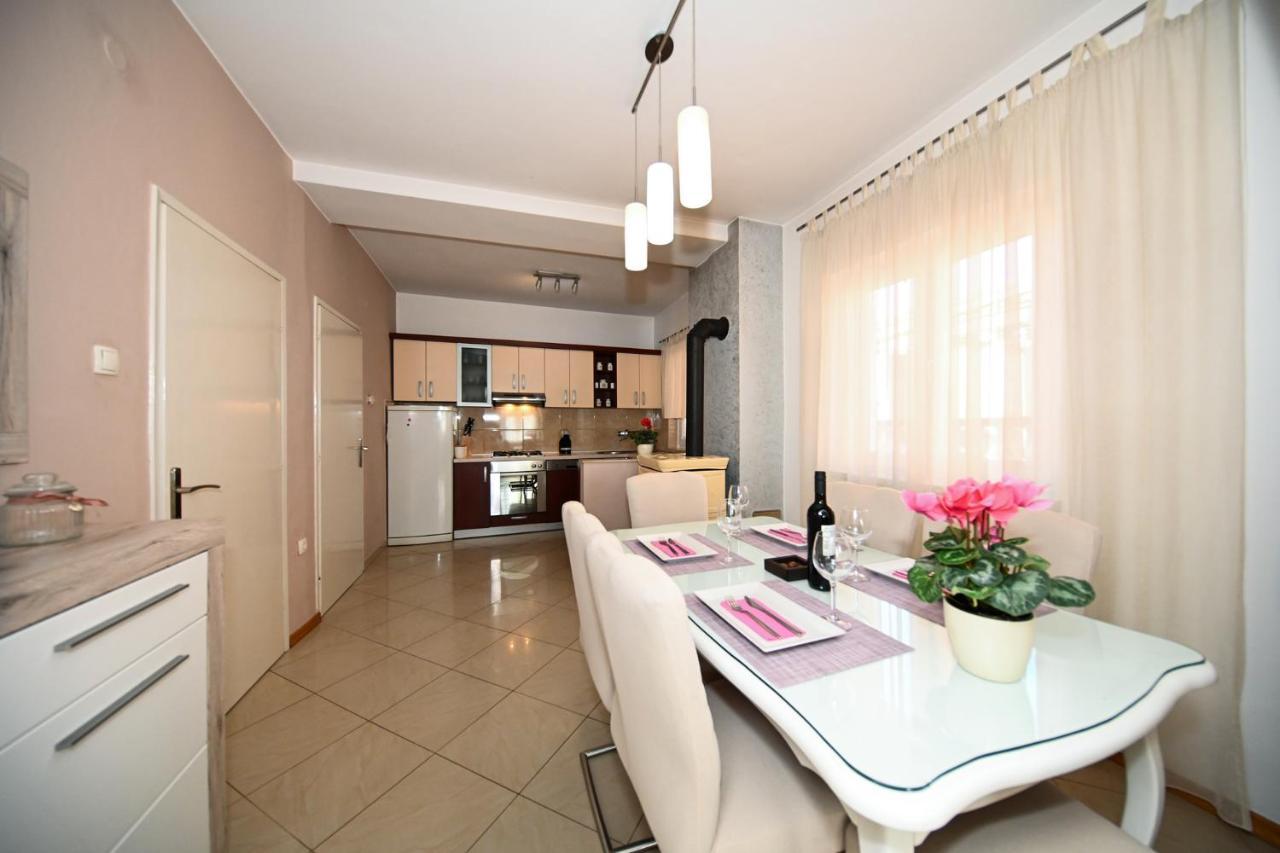 Apartment Irena Posedarje Zewnętrze zdjęcie