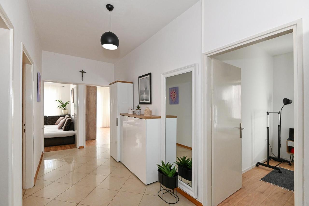 Apartment Irena Posedarje Zewnętrze zdjęcie