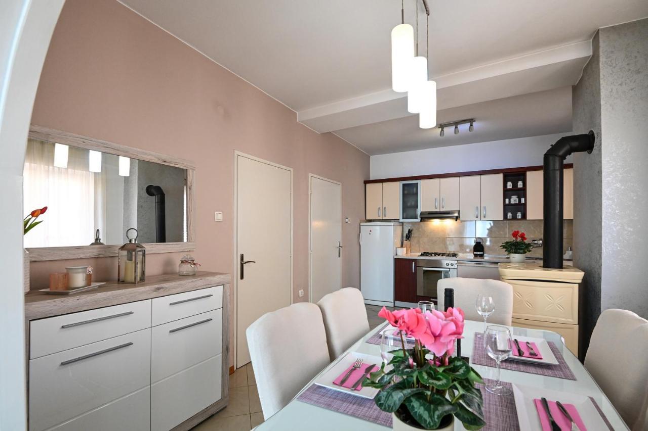Apartment Irena Posedarje Zewnętrze zdjęcie