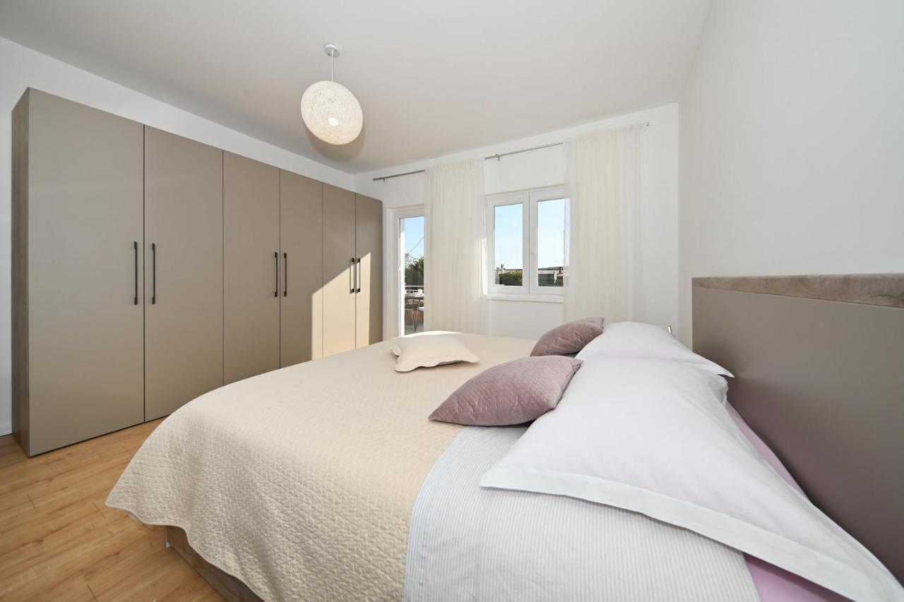 Apartment Irena Posedarje Zewnętrze zdjęcie